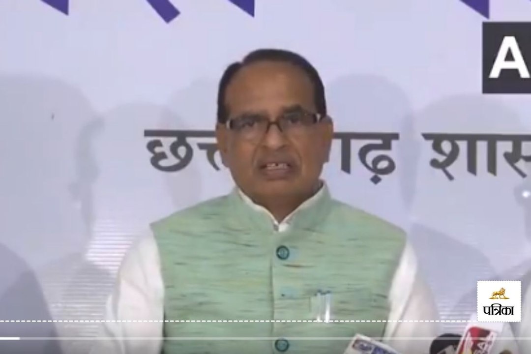 CM साय के साथ संयुक्त प्रेस कॉन्फ्रेंस के दौरान...