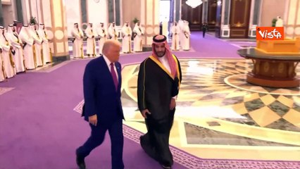 Trump al Palazzo reale Yamamah a Riad con il Principe ereditario Saudita Mohammed Bin Salman