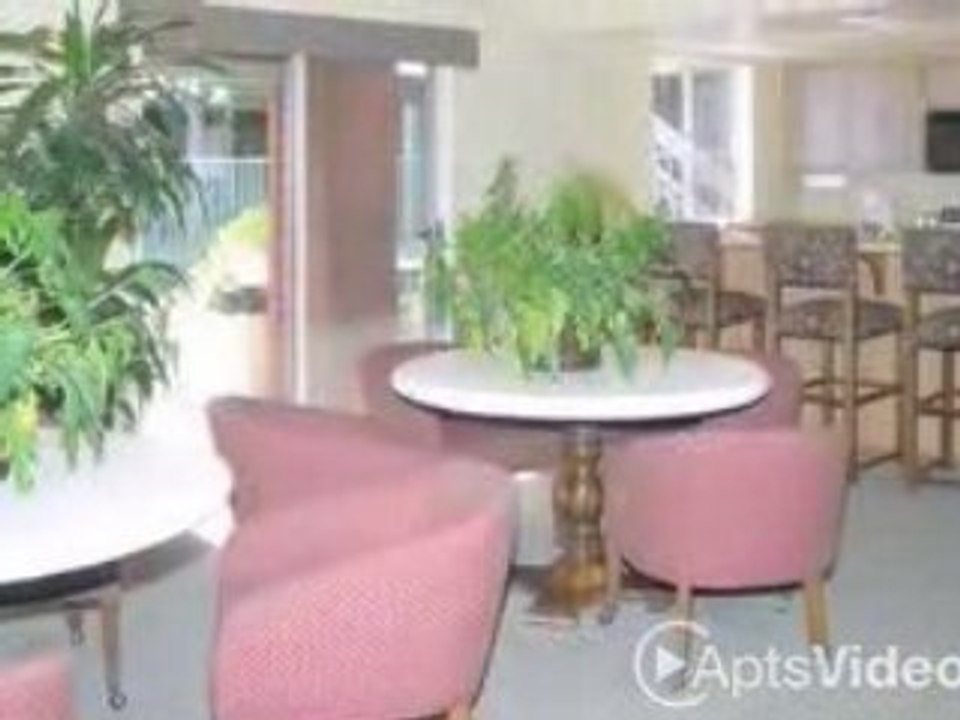 ForRent.com-Escondido Village Grove Apartments...