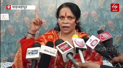 साध्वी प्राची बोलीं- आतंकियों ने पीएम मोदी का नाम लेकर अच्छा किया, अमित शाह का नाम लेते तो पाकिस्तान तंदूर बन जाता