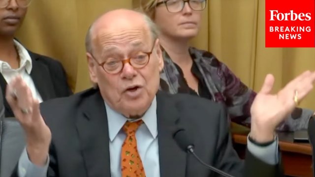 'Anybody Think It Was An Appropriate Thing To Do?': Steve Cohen Asks Experts About Trump's Jan. 6 Pardons