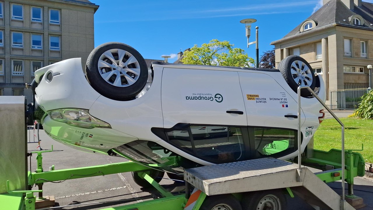 La voiture-tonneau, le nouvel outil de prévention de la sécurité routière dans la Manche
