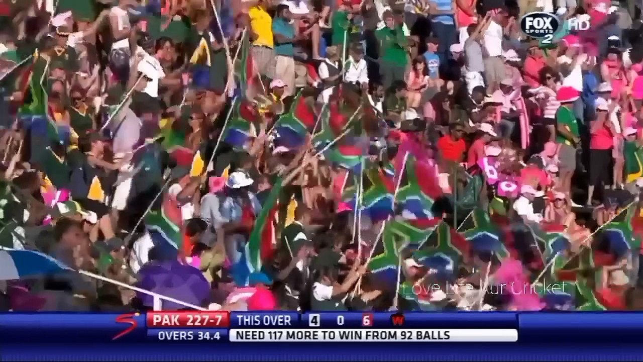 Le plus grand six de l'histoire du cricket | Shahid Afridi