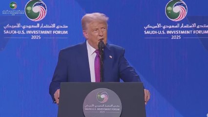 Elon Musk’s Awkward Applause Steals the Show After Trump’s Historic Syria Sanction Lift