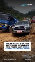 Momen Wanita di Kalteng Kesulitan Antar Ayahnya yang tengah Sakit karena kondisi Jalan Rusak Parah