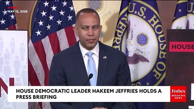 Hakeem Jeffries Asked Point Blank About DHS Possibly Arresting Dem Lawmakers