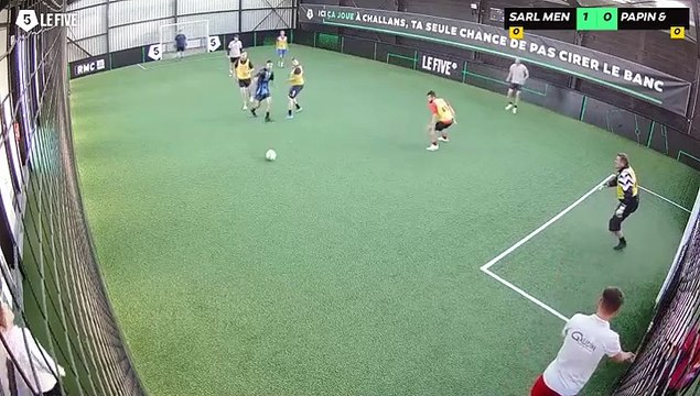 Sarl Menuet - Papin Gaudin 13/05 à 19:33 - Football Terrain 1 (LeFive Challans)