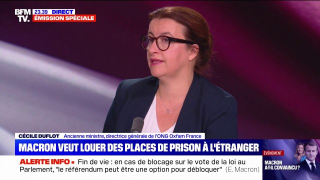 Interview d'Emmanuel Macron: Quand vous avez un président de la République qui a exercé le pouvoir pendant 8 ans, il est en situation de pouvoir rendre des comptes , explique Cécile Duflot, ancienne ministre
