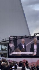 ROBERT DE NIRO ARRIVE À CANNES !