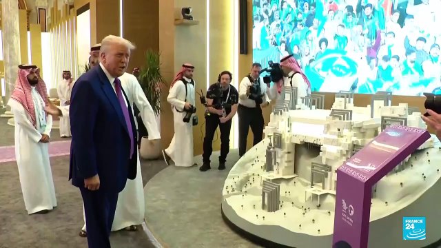 De visita en Arabia Saudita, Trump pactó inversiones y anunció el alivio de sanciones a Siria