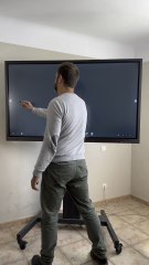 Le travail nous exploite si nous n’avons pas de projet.