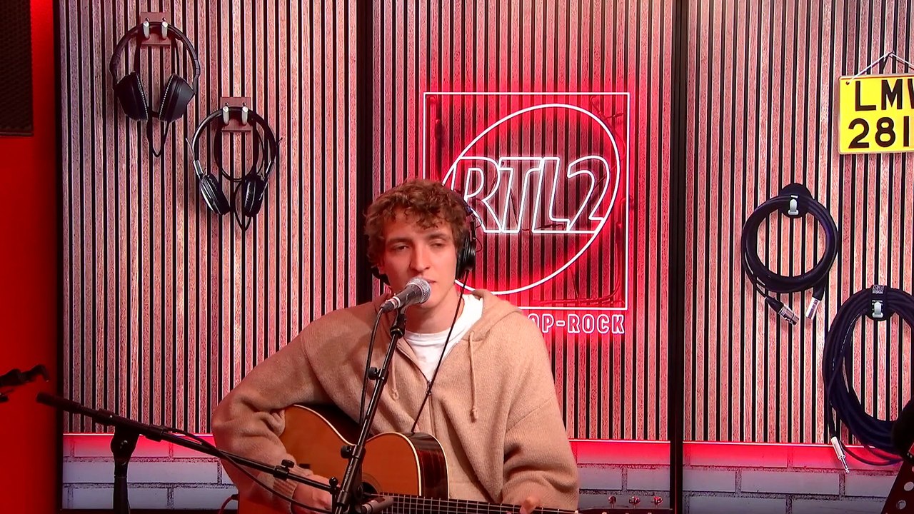 PÉPITE - Aliocha Schneider en live et en interview dans #LeDriveRTL2 (13/05/25)