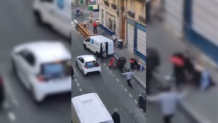 El aterrador vídeo de un intento de secuestro en pleno centro de París