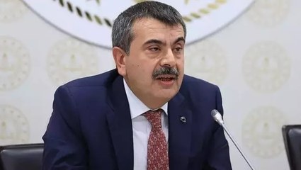 Milli Eğitim Bakanı Tekin, Ak Parti grup toplantısı öncesinde soruları yanıtladı