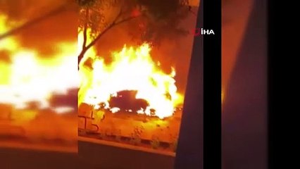 Otopark'ta bulunan 2 lüks araç cayır cayır yandı!