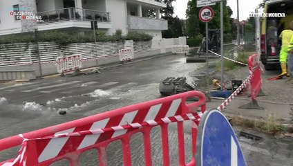 Guasto alle tubature: via Cannizzaro allagata