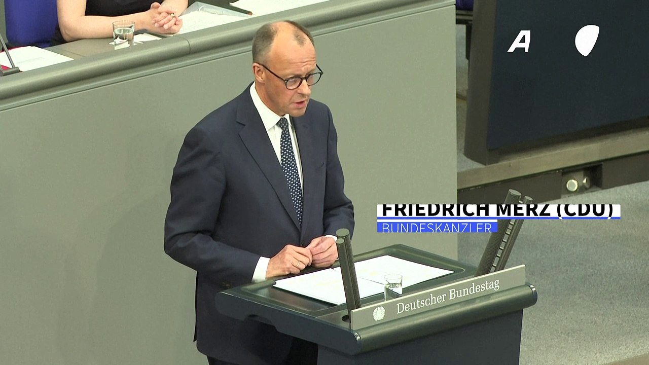 Merz würdigt Vorgänger Scholz: Ukraine-Politik 'wegweisend'