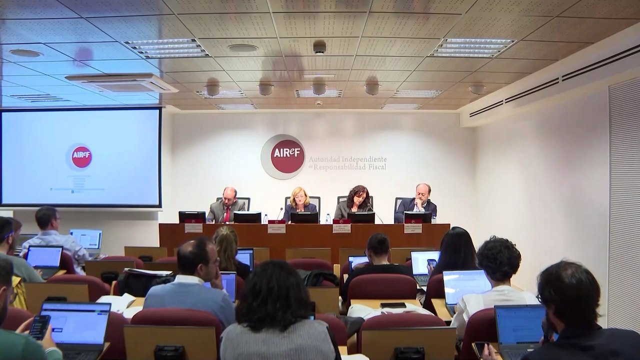 AIReF rebaja previsiones de crecimiento de la economía española por la "incertidumbre"