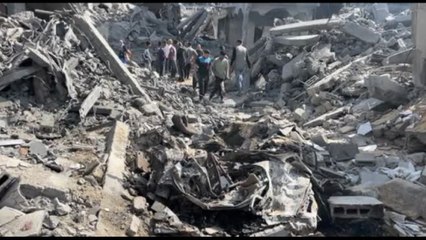 Gaza, almeno 80 i morti nei raid aerei israeliani