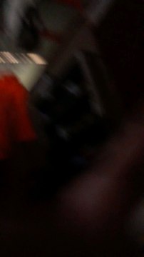 Avril V L M (5 años) Jugando a las escondidas