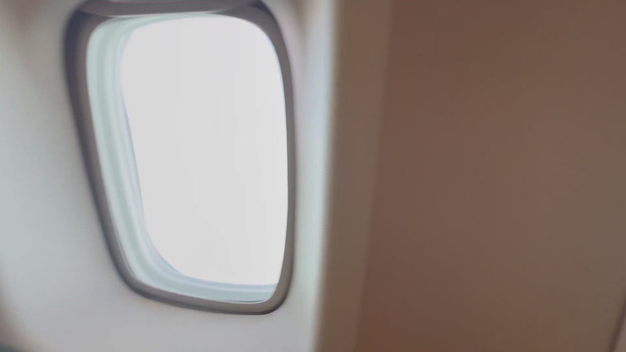 Trump’s Intense Look as Fighter Jets Escort Air Force One into Qatar