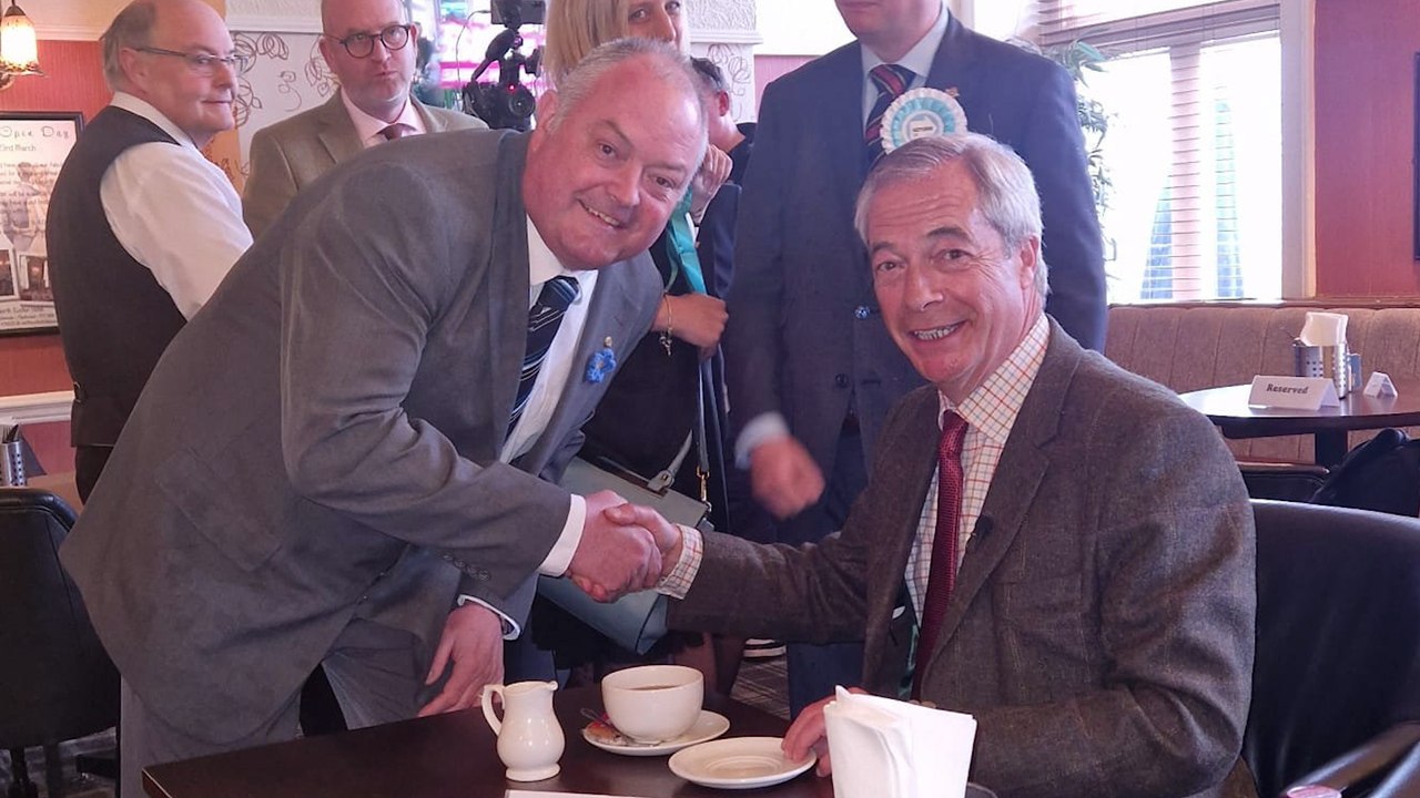 UK's first Reform club opens in former Tory drinking den