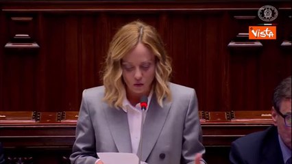 Meloni parla del disagio giovanile e cita mamma Mirna: «Mi ha scritto che sua figlia si è suicidata senza motivo»