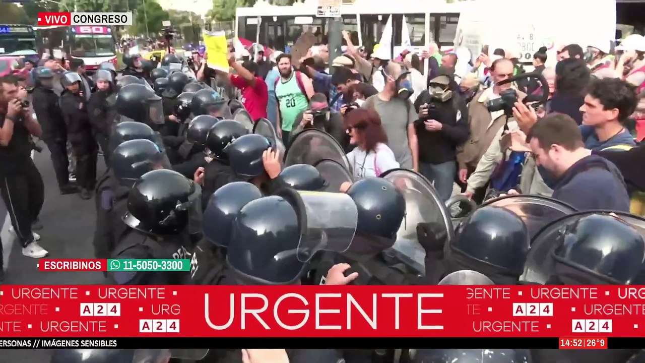 ⚠️ MÁXIMA TENSIÓN EN LA MARCHA DE JUBILADOS EN CONGRESO