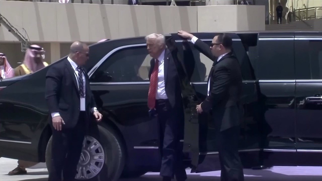Trump and Saudi Crown Prince share viral goodbye before Air Force One departure