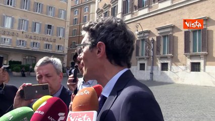 Magi (+Europa): "Io vestito da fantasma in Aula per ricordare il silenzio sul referendum"