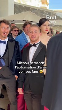 Petite séance selfies pour Michou.