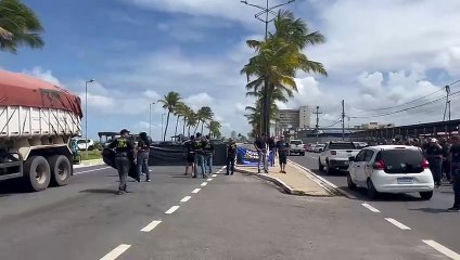 PGE Alagoas tem acesso bloqueado durante manifestação de policiais civis