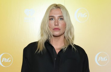 Kesha pensaba que 'Tik Tok' era un tema 'demasiado tonto' para lanzarlo