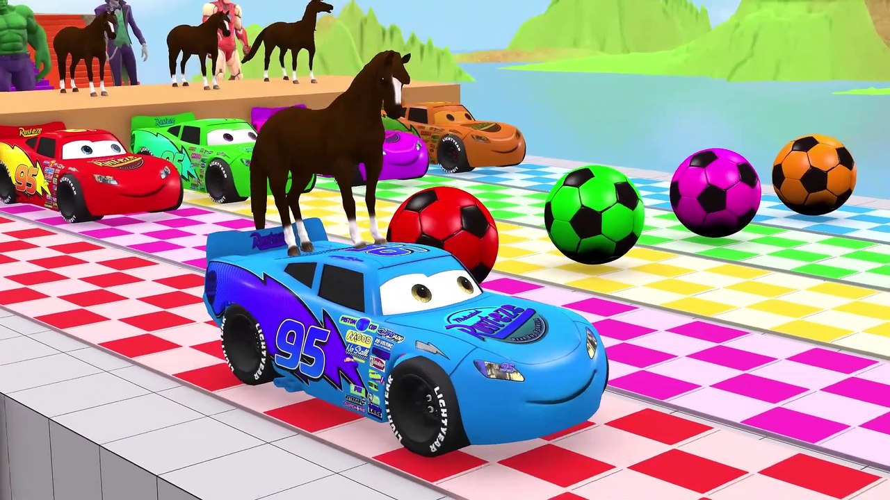 RED_HORSE_SPIDERMAN_CROSSING_FOUNTAIN_ON_RAINBOW_SPIDERS_BRIDGE_AGAINST_SHARKS_RESCUE_ANIMALS_GAME(