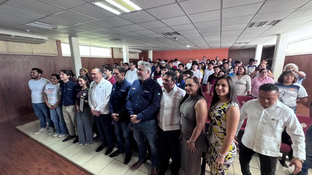 Universitarios de Yucatán fomentan la paz en sus escuelas mediante jornadas comunitarias