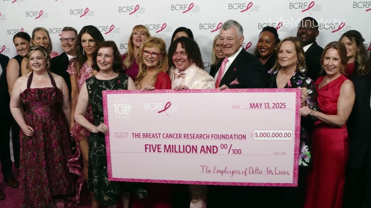 Elizabeth Hurley on Prioritizing Her Health as a Woman and Enjoying the 'Casual Easy Things' in Life with New Beau Billy Ray Cyrus