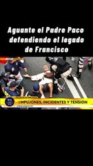 Brutal represión en las inmediaciones del Congreso, no perdonaron ni a los curas