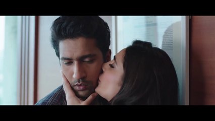 Vicky Kaushal ORG print comedy,romance, Love Per Square Foot ,hindi movie
