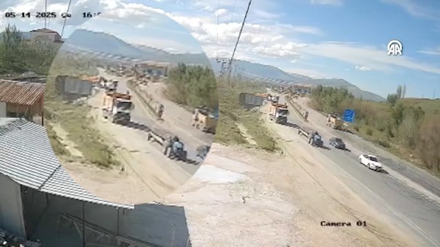 Kamyonla çarpışan motosikletin sürücüsü öldü