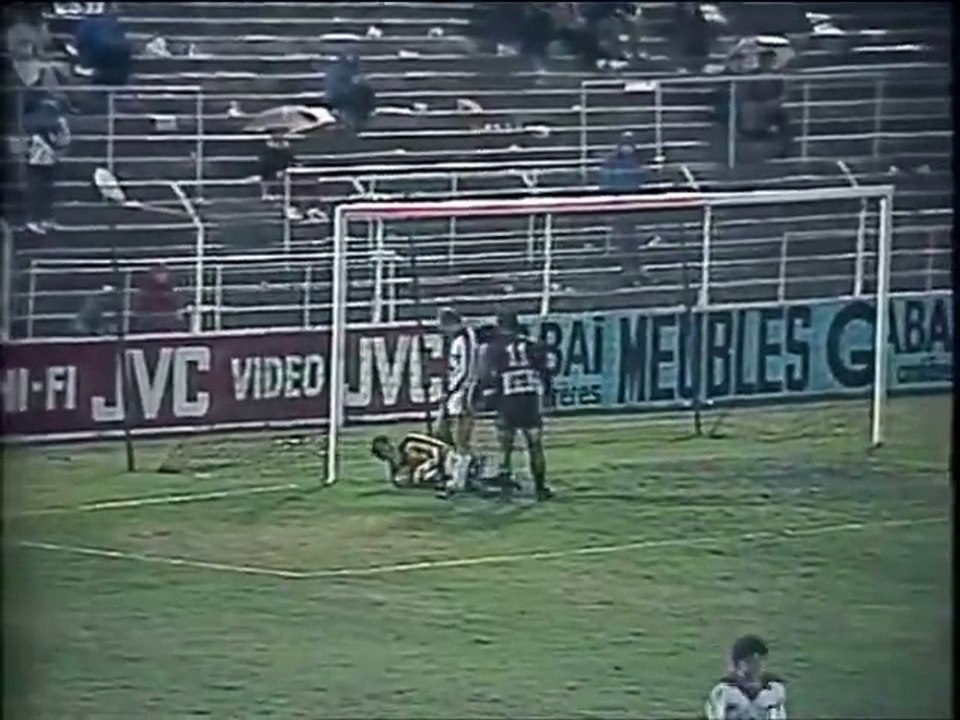 NICE -  LYON - 1981 - SAISON 1981/1982 - 2E -