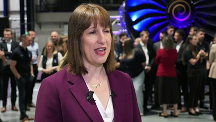 Reeves content as UK economy grows at fastest rate in a year