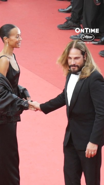 Pov : t’en as marre de faire des photos mais Zoé Saldana te supplie de continuer  🤣