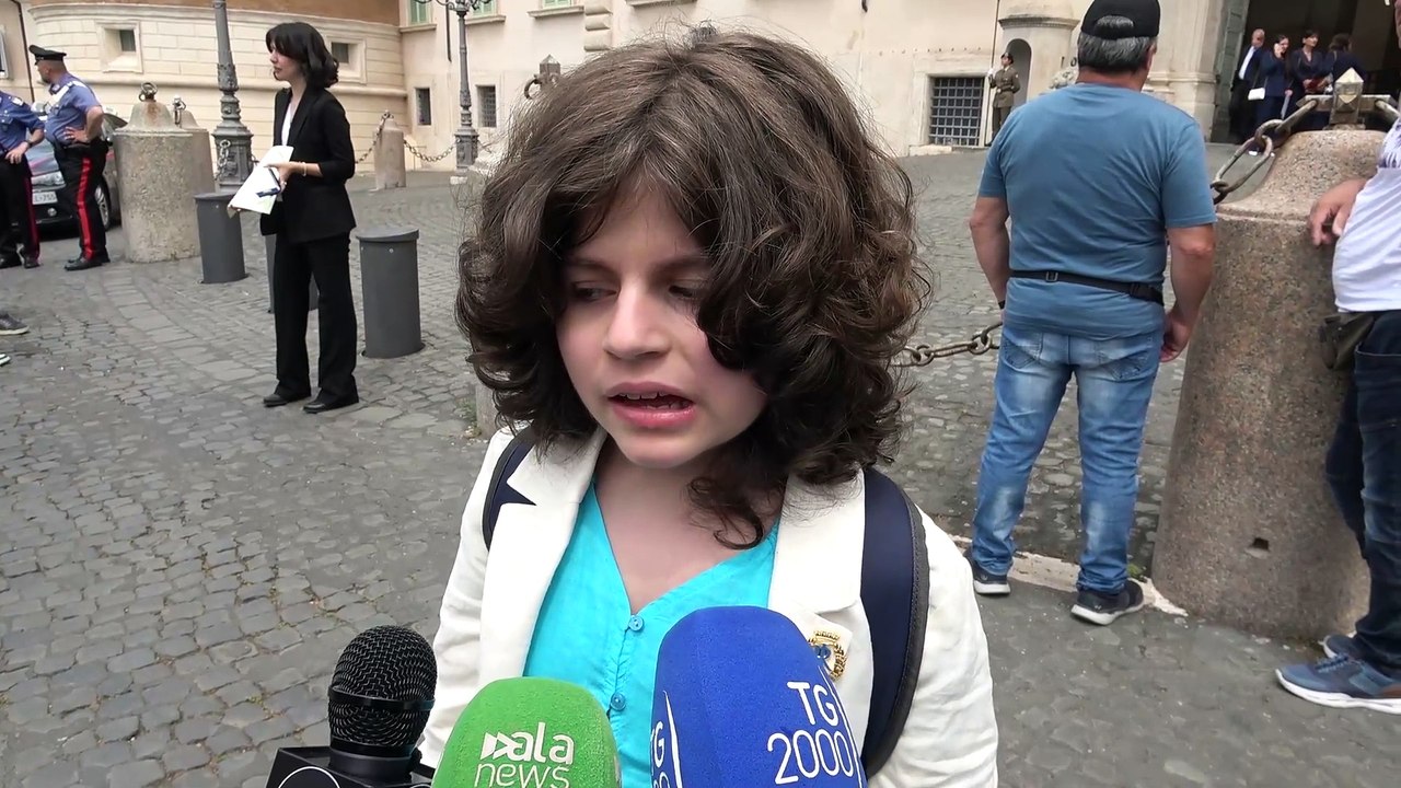 Bianca Perrone, giovane youtuber non vedente premiata come Alfiere della Repubblica