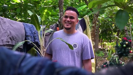 Su esposo era tan miserable  que le dejo 100 pesos para que le guardara arroz y pollo    LA SOCIA 15