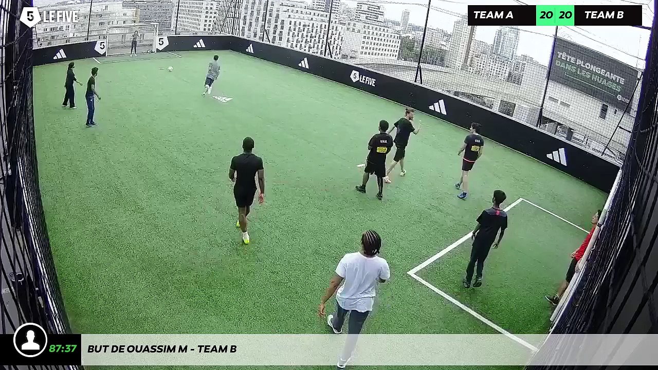 But de Ouassim M - Team B