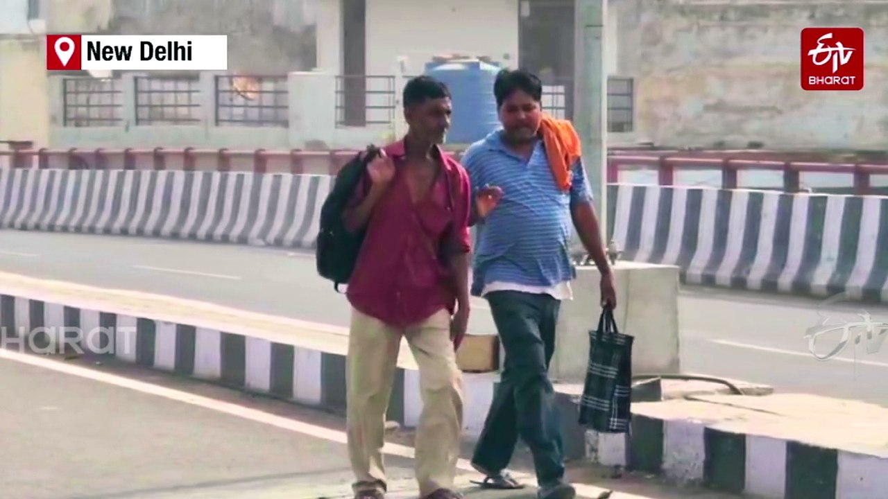 Dust, Heat And Disruption: Delhi-NCR Chokes Under Sudden Dust Storm Amid Shifting Weather Patterns