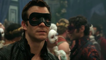 Bridgerton: Im Sneak Peek zu Staffel 4 begegnet Benedict seiner zukünftigen großen Liebe