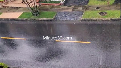 Fuerte aguacero en Sabaneta