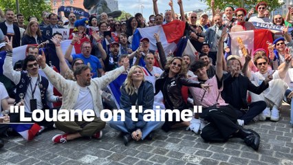 "Je suis en train de chialer": la rencontre émouvante entre Louane et les fans français de l'Eurovision