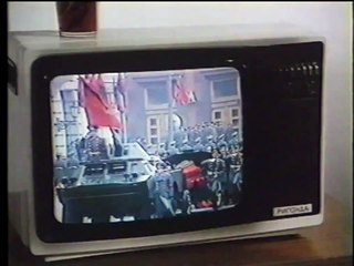 Triplo gioco | movie | 1983 | Official Trailer